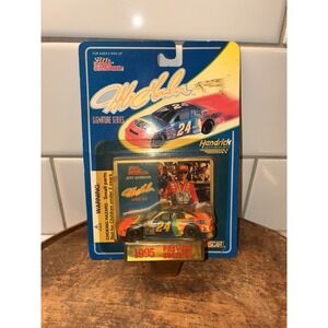 1995 Jeff Gordon #24 DuPont 1:64 Racing Champions Signature NASCAR
